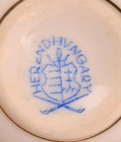 Herendi Viktória mintás kis váza, kézzel festett, jelzett, apró kopásnyomokkal, m: 6,5 cm