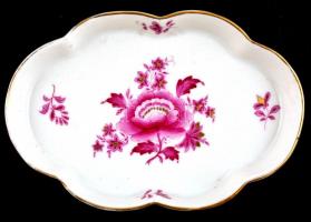 Herendi virágmintás porcelán tálka, jelzett, kézzel festett, kopásnyomokkal, 9x13 cm
