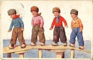 1915 Young boys. B.K.W.I. 692-3. s: K. Feiertag (EK)