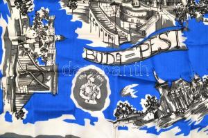 1972 Munkásőrség asztalterítő, 1957-1972, rajta Budapest látképpel, 83x85 cm