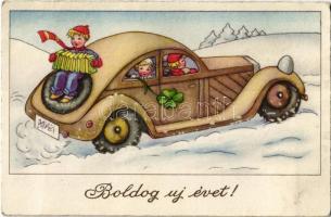 1942 Boldog Újévet! / New Year greeting card, children in automobile, clover