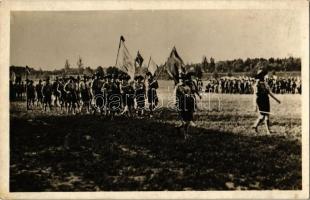 1933 Gödöllő, Cserkész Jamboree, cserkészek zászlókkal / World Scout Jamboree, scouts with flags. photo