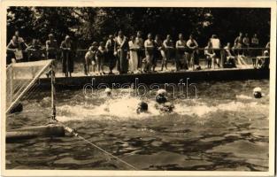 1936 München, Summer Olympics (?), water polo match. photo