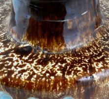 cca 1970 Retró padlóváza, mázas kerámia, alján jelzett ("E"), nyakánál repedéssel, m: 43 c...