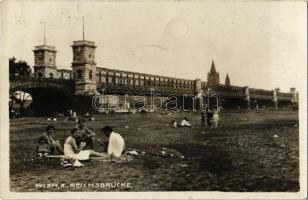 1931 Wien, Vienna, Bécs II. Reichsbrücke / bridge, picnickers. photo