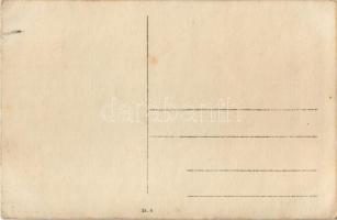 Első világháborús osztrák-magyar katonák, Villa Jolán a lövészárokban / WWI K.u.K. military, soldier...