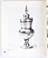 Bíróné Sey Katalin, T. Németh Annamária: "Pogány pénzes" edények . Bp., 1990, Magyar Nemze...