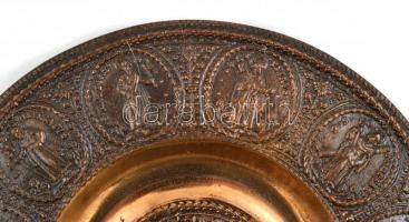 Krisztus feltámadását ábrázoló bronz tál, jó állapotban, d: 19 cm