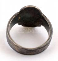 "Fel fel vitézek a csatára" 307. honvéd gyalogezred feliratú ezüst (Ag) gyűrű, méret: 52