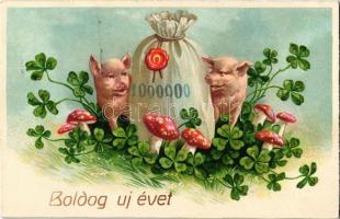 1941 Boldog Újévet! / New Year greeting card with pigs, mushroom, clovers. Amag 3001.