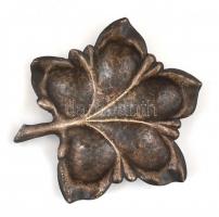 Ezüst(Ag) leveles tál, jelzett, 15,5×13,5 cm, nettó: 64,9 g