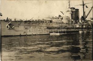 Osztrák-Magyar haditengerészet Tegetthoff-osztályú csatahajója / K.u.K. Kriegsmarine Tegetthoff-Klasse Schlachtschiff / Austro-Hungarian Navy Tegetthoff-class battleship. photo (vágott / cut)