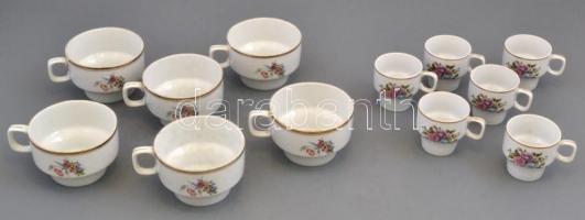 Hollóházi porcelán mokkás és teáskészlet egyben. Matricás, kis kopásokkal