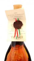 1995 Tokaji Furmint, félédes, szőlőfürttel díszített üvegben, viaszpecséttel, Evinor Bt., 0,5 l