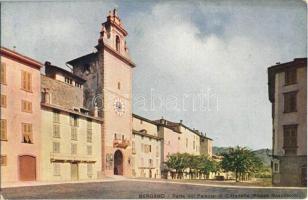 Bergamo, Porta del Palazzo di Cittadella (Piazza Mascheroni) / square, palace