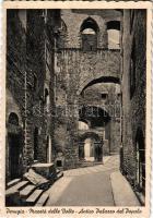 1939 Perugia, Maesta delle Volte, Antico Palazzo del Popolo / street view, ancient palace. Ettore Mignini