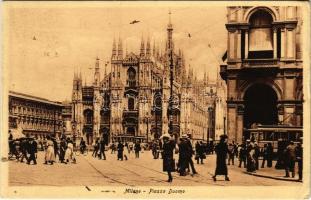 1928 Milano, Milan; Piazza Duomo / square, cathedral, trams, bicycle (EK)