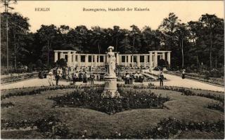 Berlin, Rosengarten, Standbild der Kaiserin / park, monument. No. 111/22.