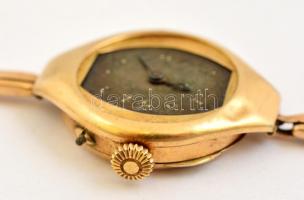 cca 1900 14K arany karóra arany szíjjal. Az óra szerkezet javításra szorul. / 14 C gold wristwatch d...