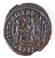 Római Birodalom / Siscia / Constans 337-350. Follis Br (1,62g) T:2
Roman Empire / Siscia / Constans...