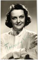 Tolnay Klári (1914-1998) színésznő aláírása egy őt ábrázoló fotón 14x9 cm.
