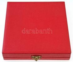 1974. "Bagi László sporttársnak 25. éves a 43. Építők SK. (Sport Klub) 1949-1974." részben...