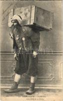 1918 Salonique, Portefaix / Jewish porter in Salonica (Thessaloniki). Phototypie Baudiniere. Judaica - from postcard booklet