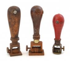 3 db régebbi bélyegző fa nyéllel: Szekszárd MÁV, rozsdás. Báta, kopott. Országos Takarékpénztár, roz...