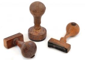 3 db régi fa bélyegző: Fizetve, sérült. Iregszemcse Község Közellátási hivatala, enyhén kopott. Olva...