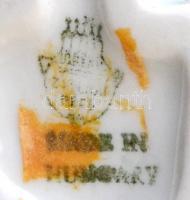 Zsolnay nyuszi, kézzel festett, kopásokkal, jelzett m: 6 cm