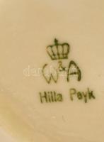 Kislány nyuszival, jelzett porcelán figura, kézzel festett, gyári repedéssel, m: 13 cm