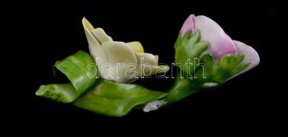 Herendi Tertia tavirózsa. Sérült, jelzett, kézzel festett. 13 cm