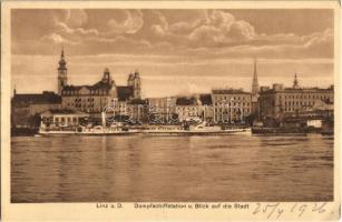 1926 Linz an der Donau, Dampfschiffstation u. Blick auf die Stadt / steamship station. Verlag von Alois Sosser (EK)
