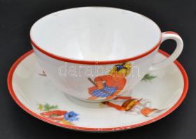 3 db különféle márkájú porcelán gyerek szett (Drasche, német, Zsolnay) ugyanolyan mintával, matricás...