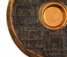 Máté János (1938-2014): Bronz falitányér, hátulján forrasztásnyom és dátum (1971), d: 27 cm