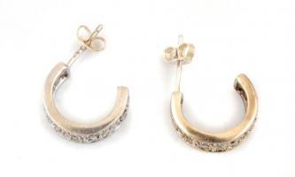 Ezüst(Ag) félköríves fülbevalópár, jelzett, d: 1,7 cm, bruttó. 4,8 g