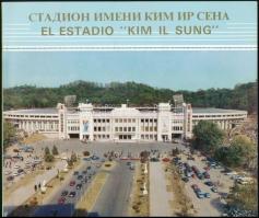 1984 Kim Il Sung (Kim Ir-Szen) Phenjani stadion prospektusa, fotókkal, orosz és spanyol nyelven.