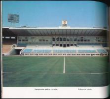1984 Kim Il Sung (Kim Ir-Szen) Phenjani stadion prospektusa, fotókkal, orosz és spanyol nyelven