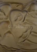 R. Lalique jelzéssel: Virágmintás üveg váza, formába öntött, m: 18,5 cm