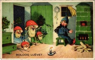 Boldog Újévet! / New Year greeting card, mushroom + 1939 Téli sport a Kassai havasokban Sporthét Kassa So. Stpl.