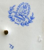 Herendi porcelán harmonikázó fiú, kézzel festett, jelzett, hibátlan, m: 14,5 cm