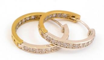 Ezüst(Ag) karikafülbevaló-pár apró kövekkel, jelzett, d: 2,4 g, bruttó: 6,15 g