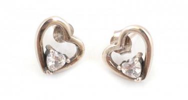 Ezüst(Ag) szívecskés fülbevalópár, kővel, Pandora jelzéssel, 1,2×1,3 cm, bruttó: 2,3 g