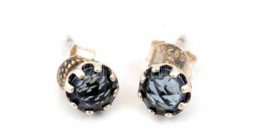 Ezüst(Ag) fülbevalópár, szürke kővel, Pandora jelzéssel, d: 0,5 cm, bruttó: 1 g