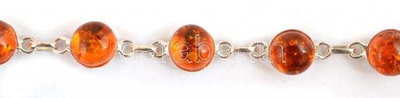Ezüst(Ag) karkötő borostyánnal, jelzett, h: 17,5 cm, bruttó: 4,4 g