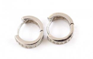 Ezüst(Ag) karikafülbevaló-pár kövekkel, jelzett, d: 1,1 cm, bruttó: 3,3 g