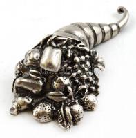 Ezüst(Ag) miniatűr gyümölcskompozíció, jelzett, h: 5 cm, nettó: 14,4 g