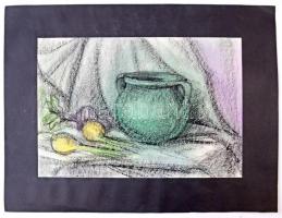 Sebestyén Ágnes (?-): Hagymás csendélet, vegyes technika, papír, paszpartuban, jelzett, hátoldalán c...