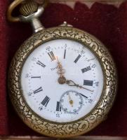 15 darabos, különféle márkájú zsebóra gyűjtemény, közte Enigma, Haller, Sigma. Tárolódobozban, valam...