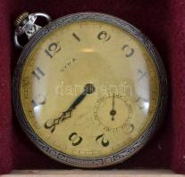 15 darabos, különféle márkájú zsebóra gyűjtemény, közte Enigma, Haller, Sigma. Tárolódobozban, valam...